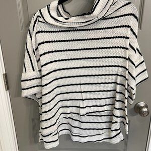 Ces Femme Cowl Neck